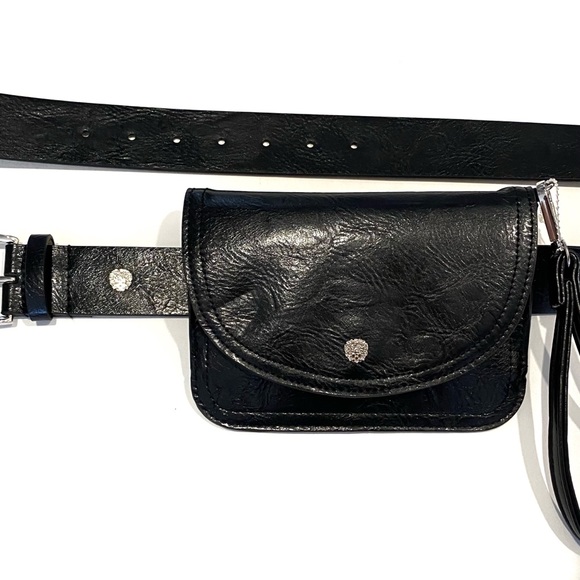 Vince Camuto Black Belt Bag - New with tags - Picture 14 of 16